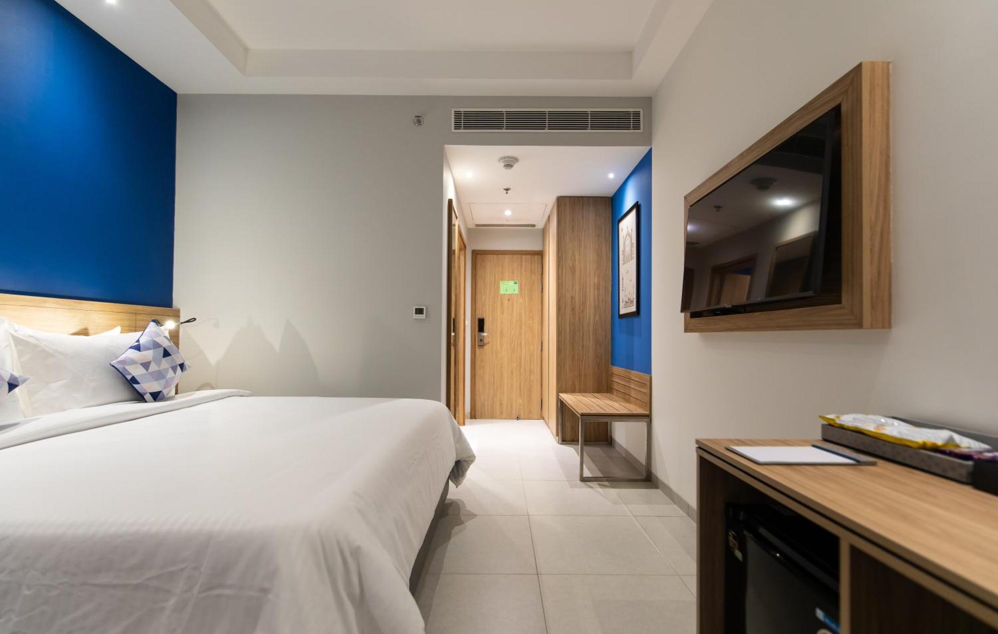 Hometel Alambagh Lucknow - A Sarovar Hotel Luaran gambar