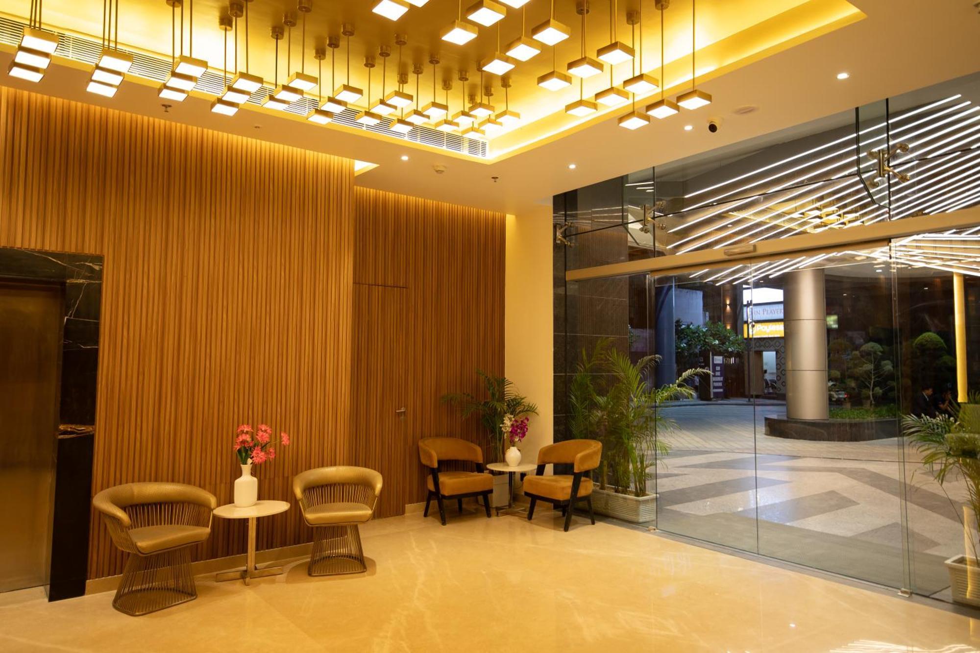Hometel Alambagh Lucknow - A Sarovar Hotel Luaran gambar