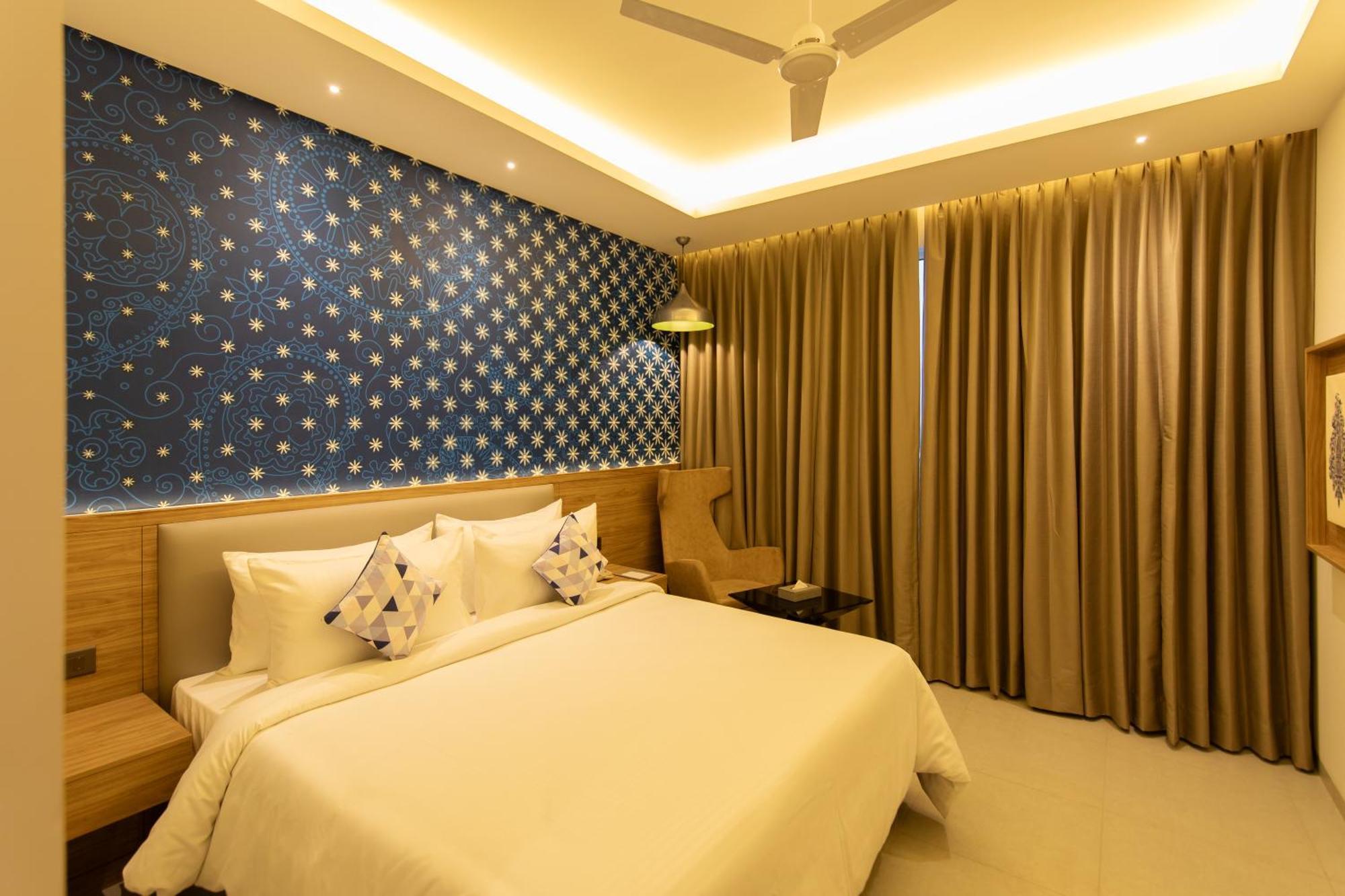 Hometel Alambagh Lucknow - A Sarovar Hotel Luaran gambar